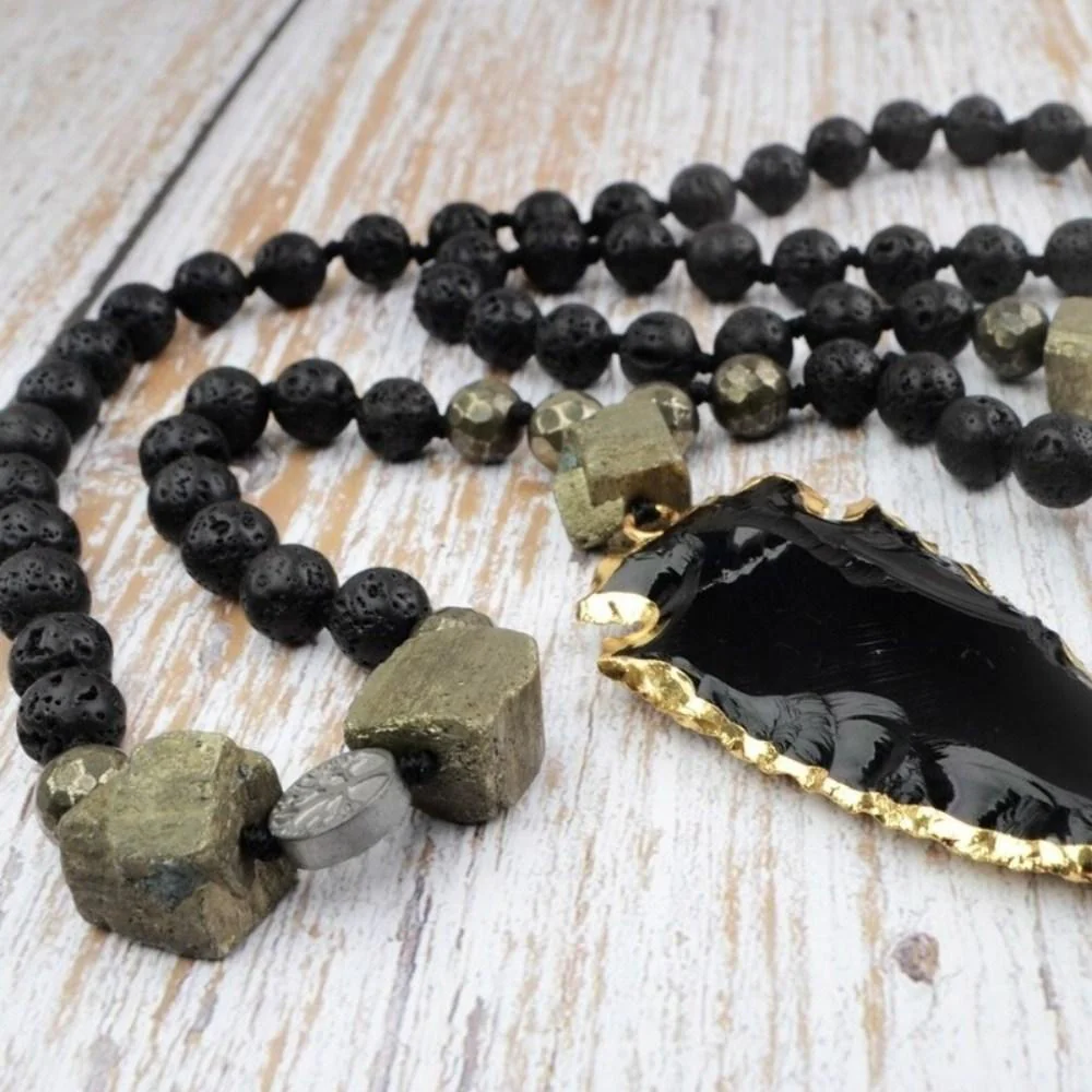 Black Obsidian Arrowhead Crystal Necklace - Image 3