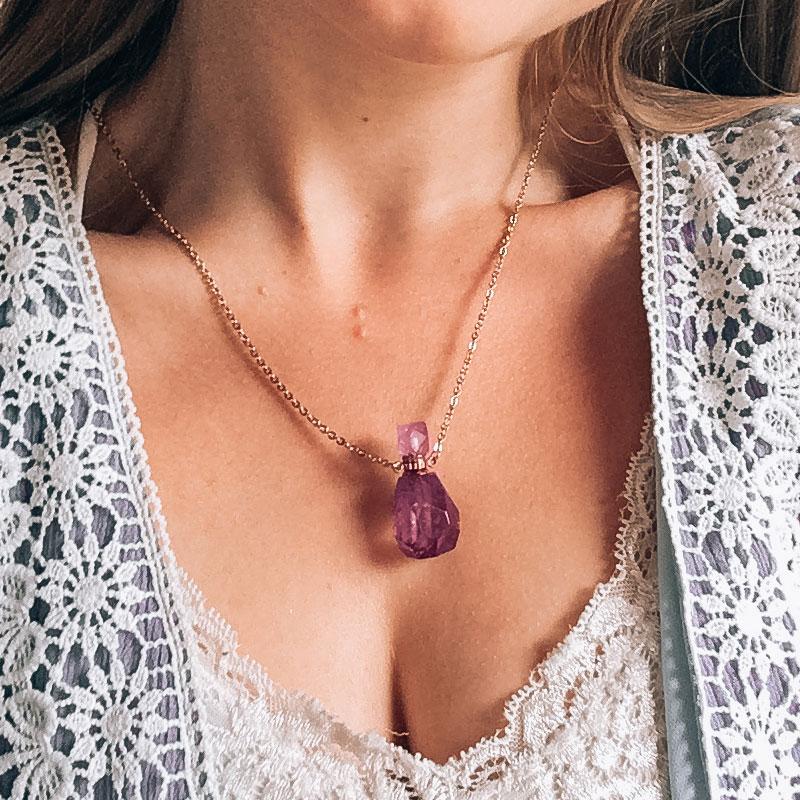 Crystal Perfume Necklace - Image 6