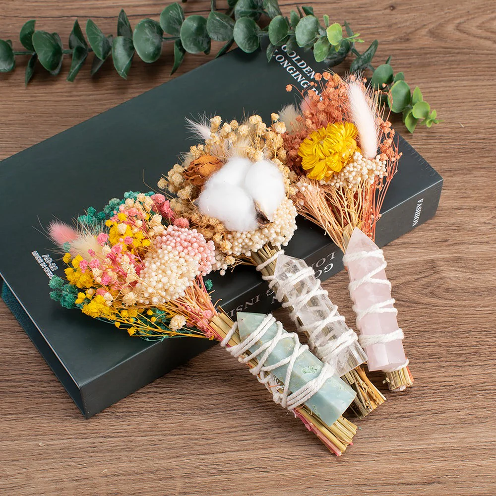 Crystal Point Flower Bouquet - Image 3