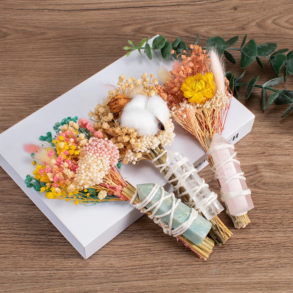 Crystal Point Flower Bouquet - Image 4