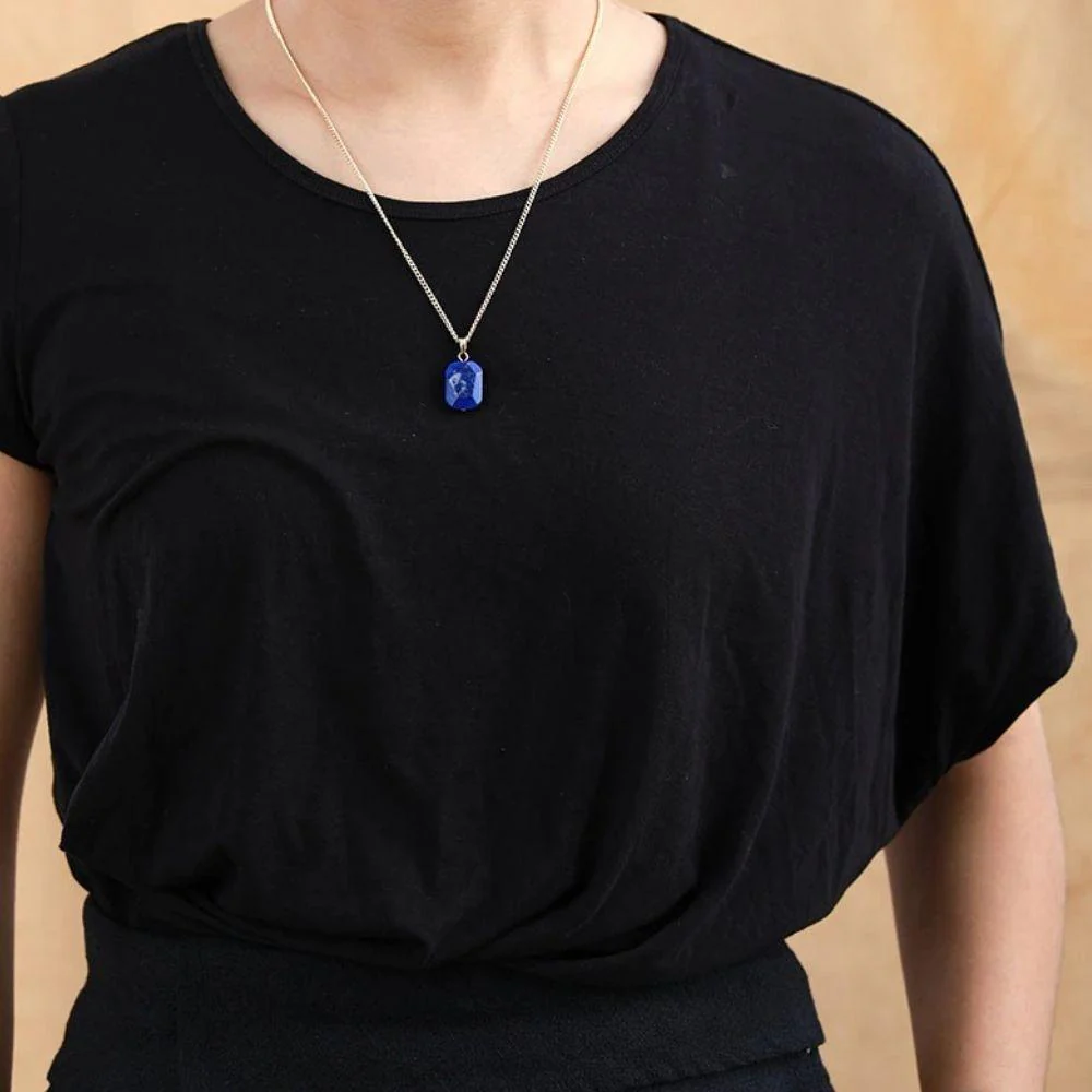 Elegant Lapis Lazuli Crystal Necklace - Image 5