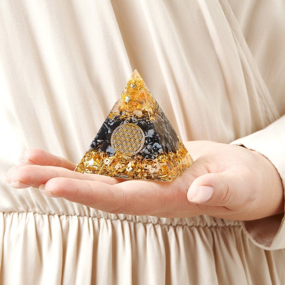 EMF Reiki Orgone Pyramid - Image 4