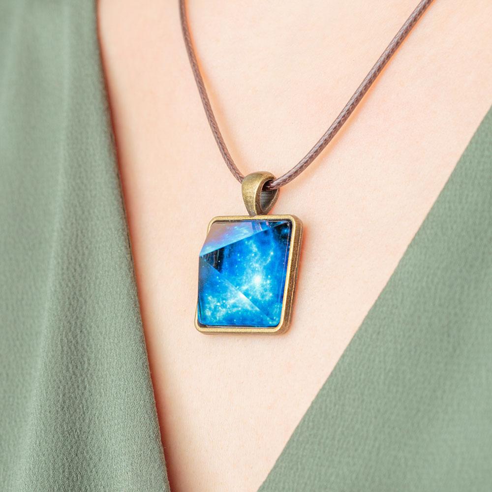 Glowing Pyramid Crystal Talisman - Manifest More with Focused Energy - Image 3