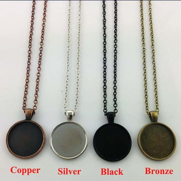 Glowing Full Moon Necklace - Image 9