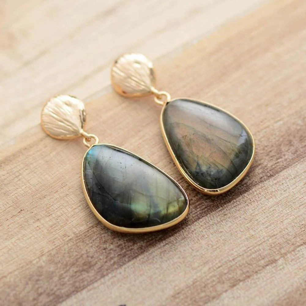 Handmade Labradorite Earrings - Image 4