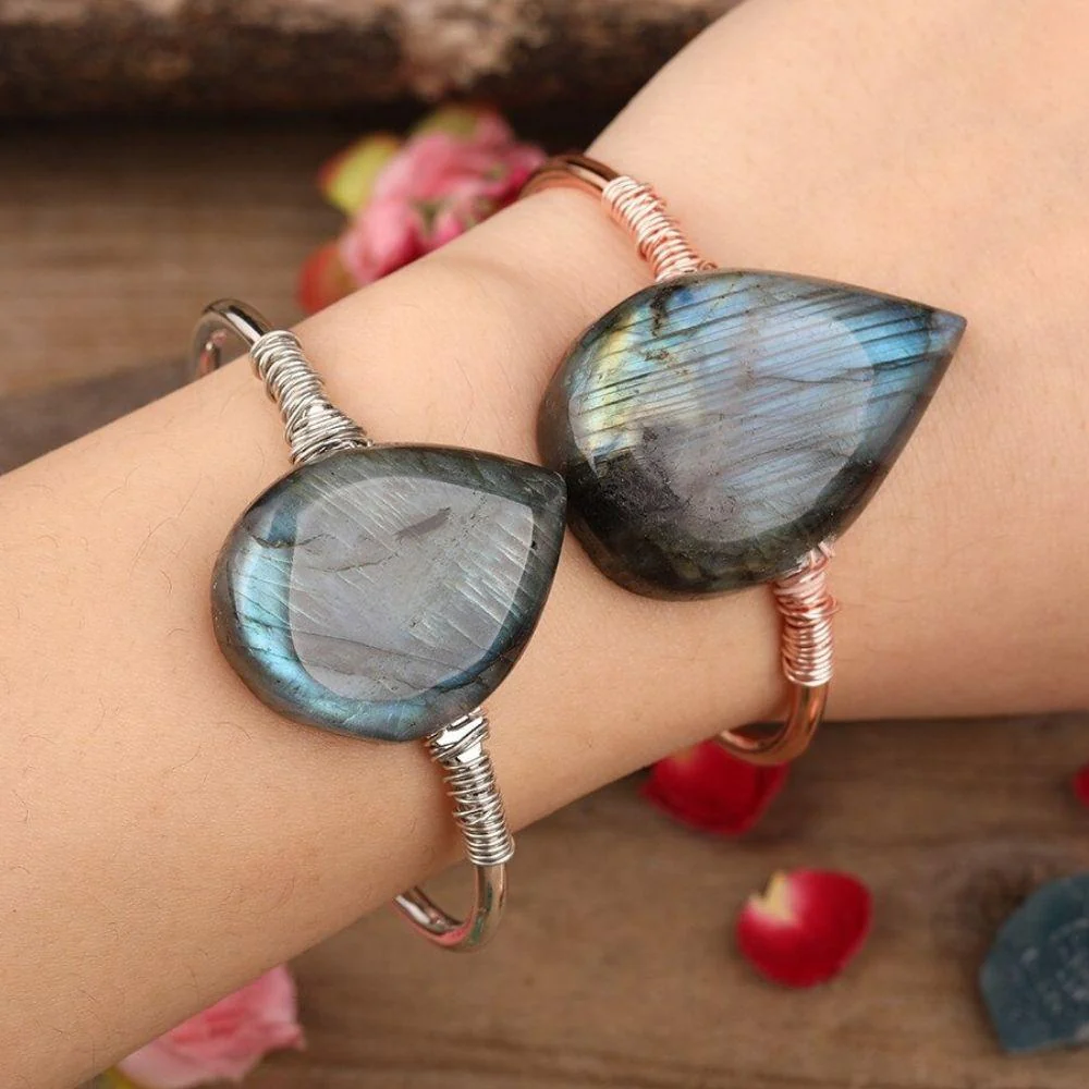 Labradorite Crystal Teardrop Bracelet - Image 5