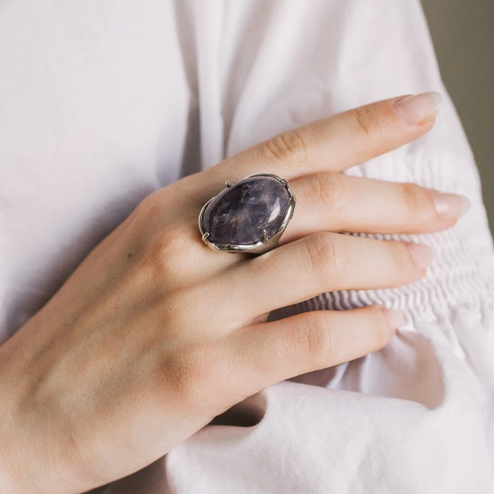 Natural Amethyst Gemstone Ring - Image 2