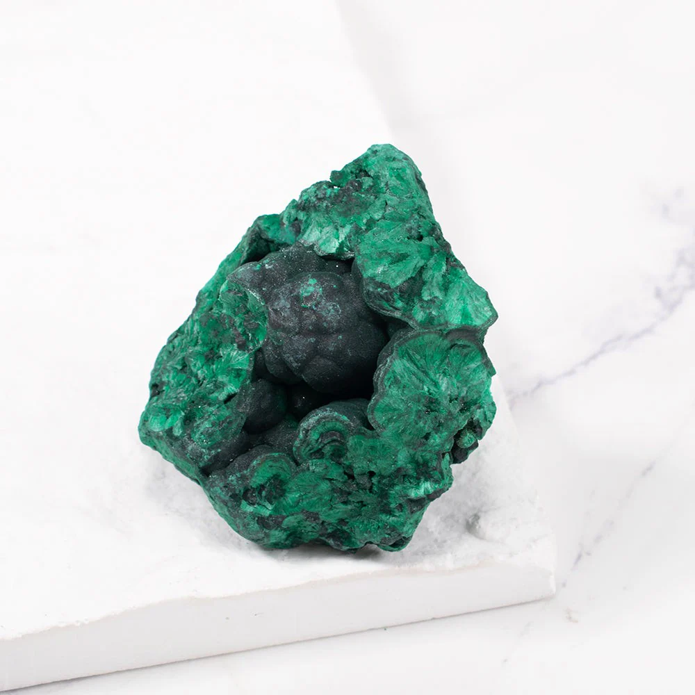 Raw Green Malachite Stones - Image 6