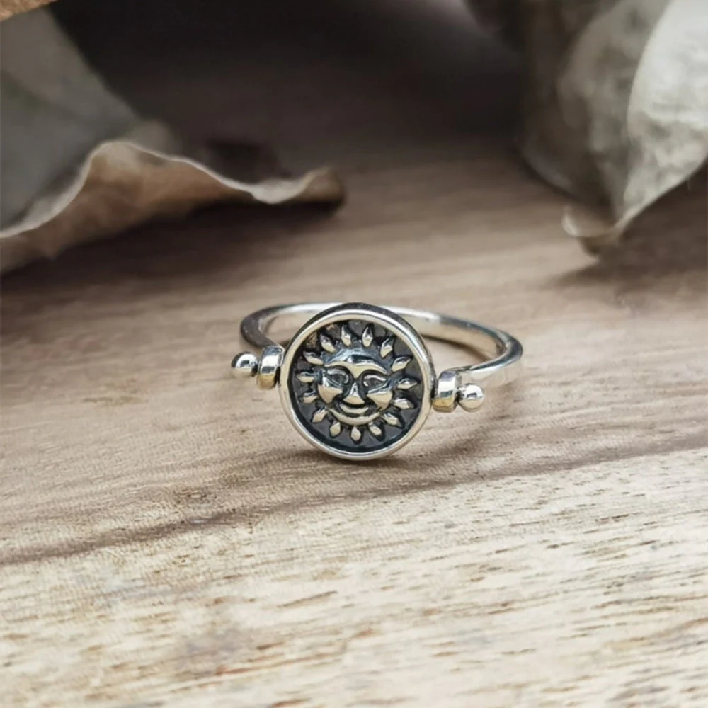 Rotating Sun and Moon Ring - Image 4