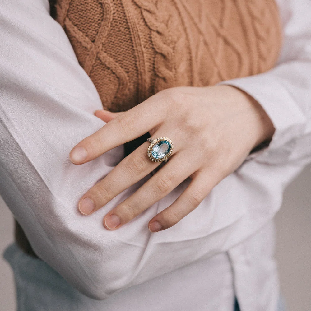 Royal Blue Topaz Crystal Ring - Image 4