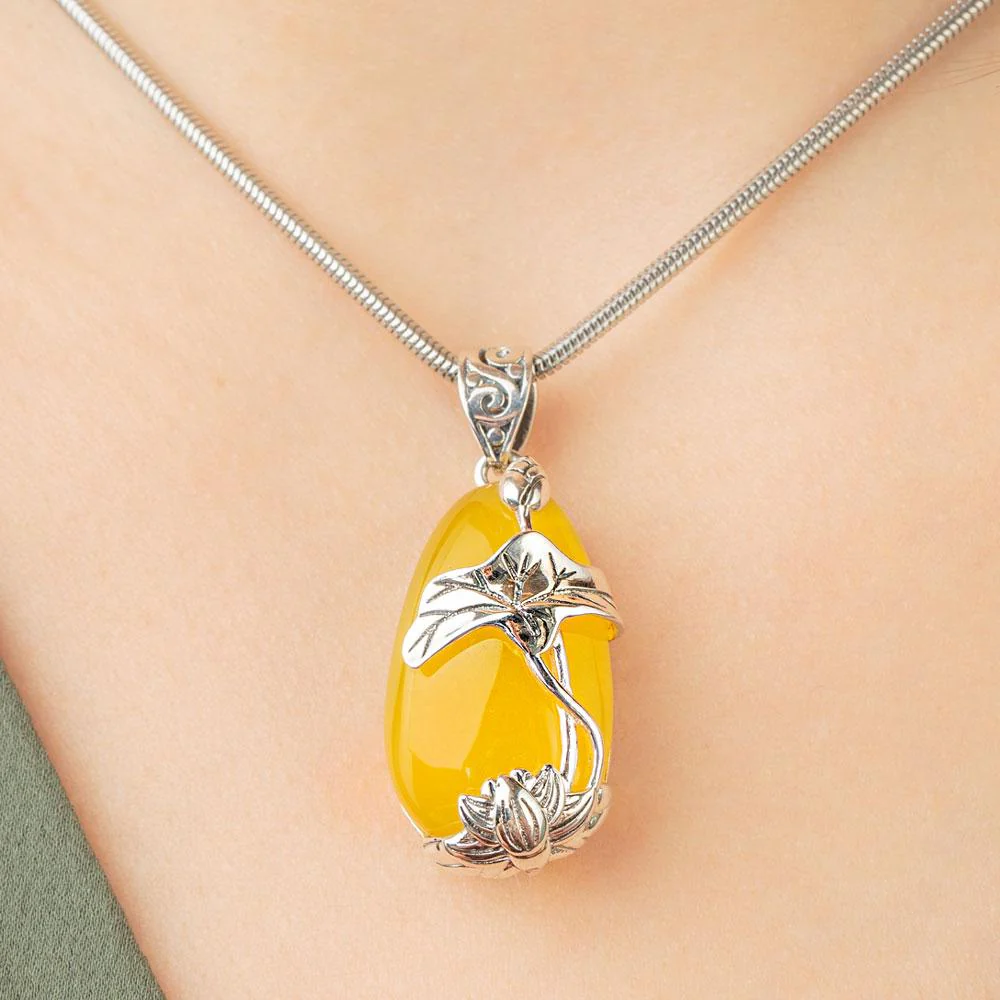 Silver Lotus Necklace - Image 2