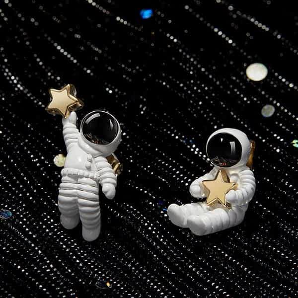 Space Astronaut Earrings - Image 6