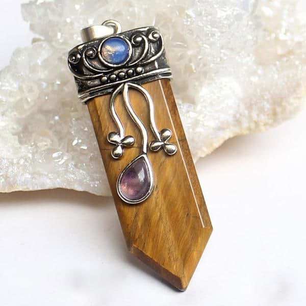 Goddess Protection Necklace - Image 8