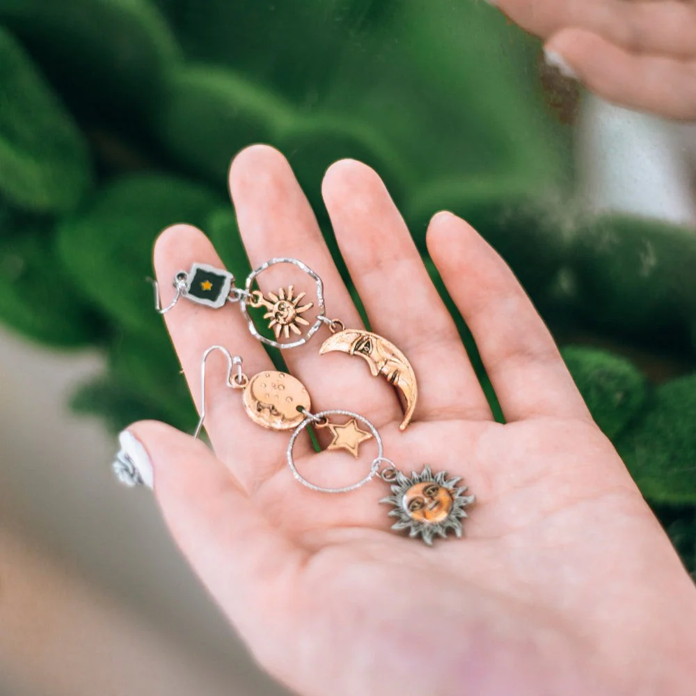 Vintage Sun and Moon Earrings - Image 3