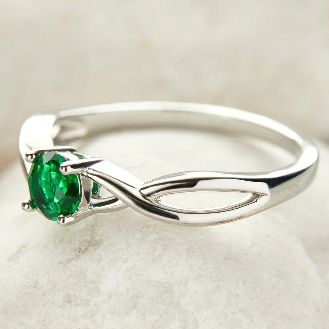 Whimsical Twist Ring – Fairycore, But Make It Office-Friendly